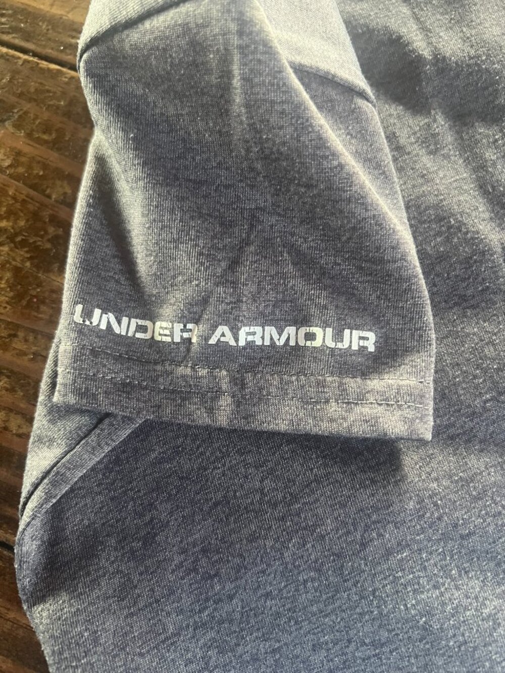 18 mo Boys Under Armour - Picture 2 of 5